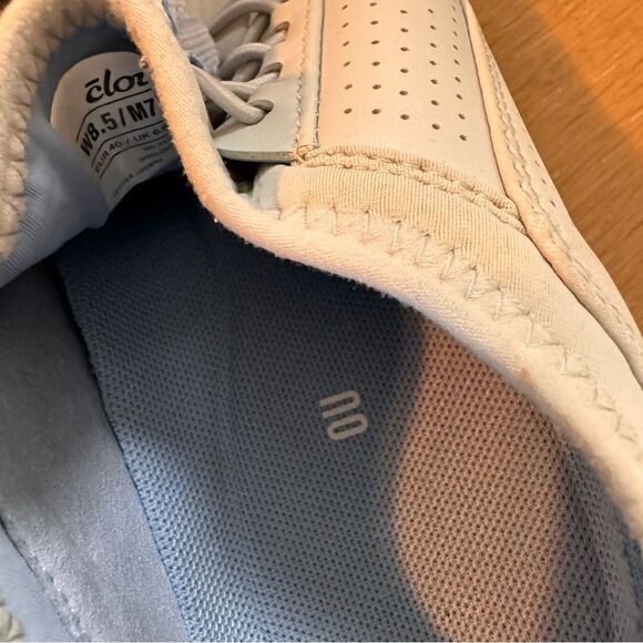 Clove Nursing Sneakers - Picture 6 of 8